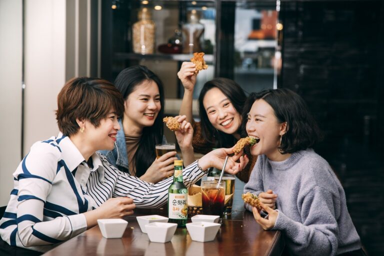 台北君悅推出美味韓式炸雞 2222閃購節平日住房3999元