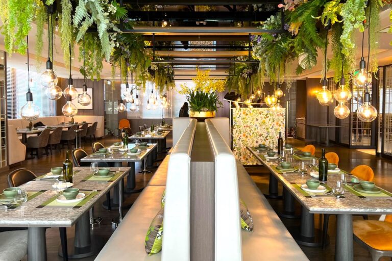 板橋凱撒蓮花餐廳新開幕 打造優雅迷人的泰式風情