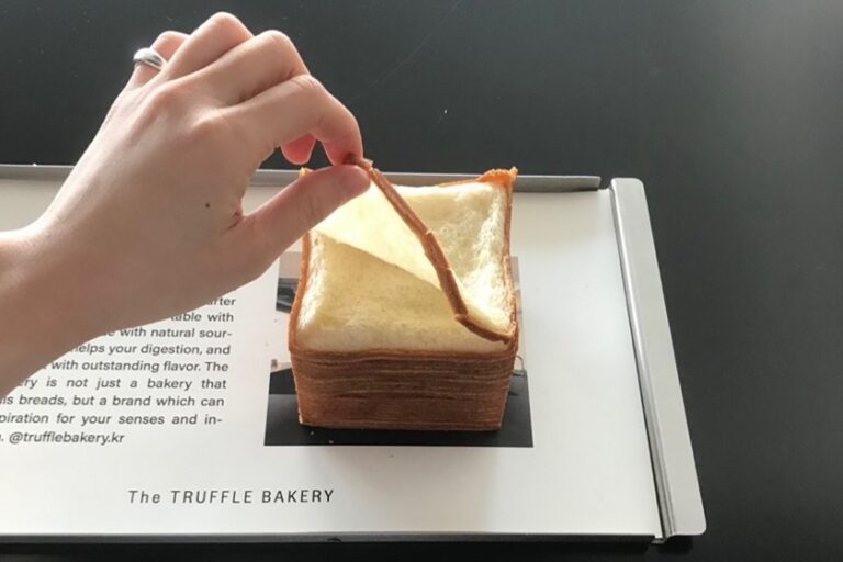 首爾漢南洞的The Truffle Bakery！標榜抽取式食用的「紙巾吐司」6/20起快閃晶華