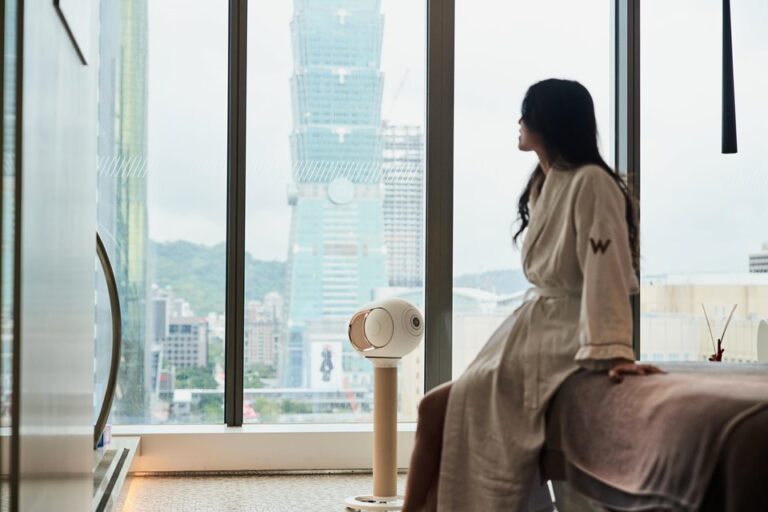 AWAY® 紓壓艙攜手 Devialet！台北 W 飯店打造沉浸式「Voice of Nature」SPA 體驗