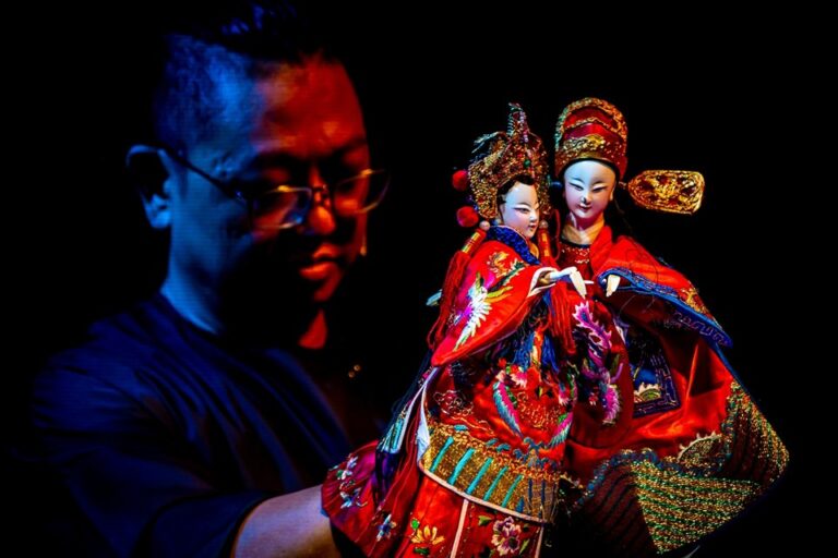 李天祿經典作品的《浪漫劍客葉不凡》7/25～7/27在北藝中心藍盒子登場！